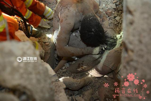 温州房屋倒塌：父母用身体支撑身亡 女儿获救
