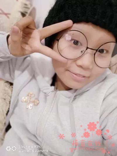 抗癌女孩的245个搞笑小视频