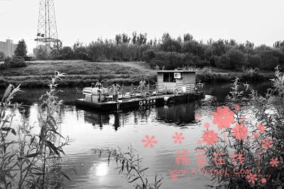“淘米式”洗泥船守护京城河湖